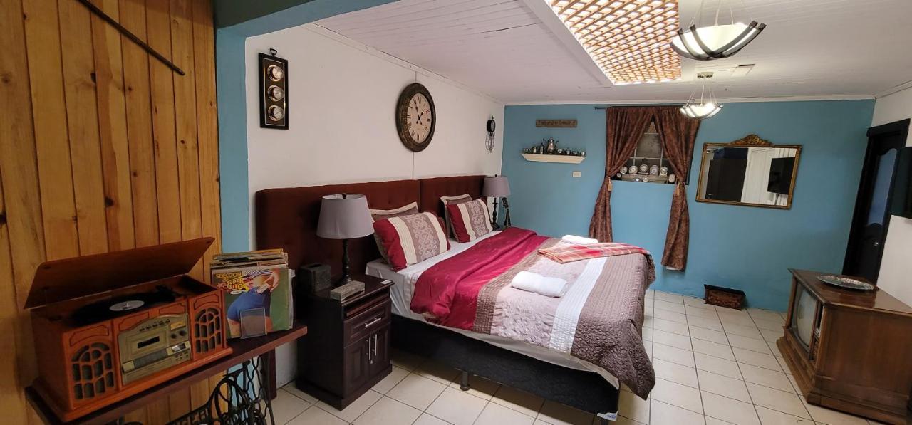 Hotel Vintage "Casa Las Flores" Quetzaltenango Luaran gambar