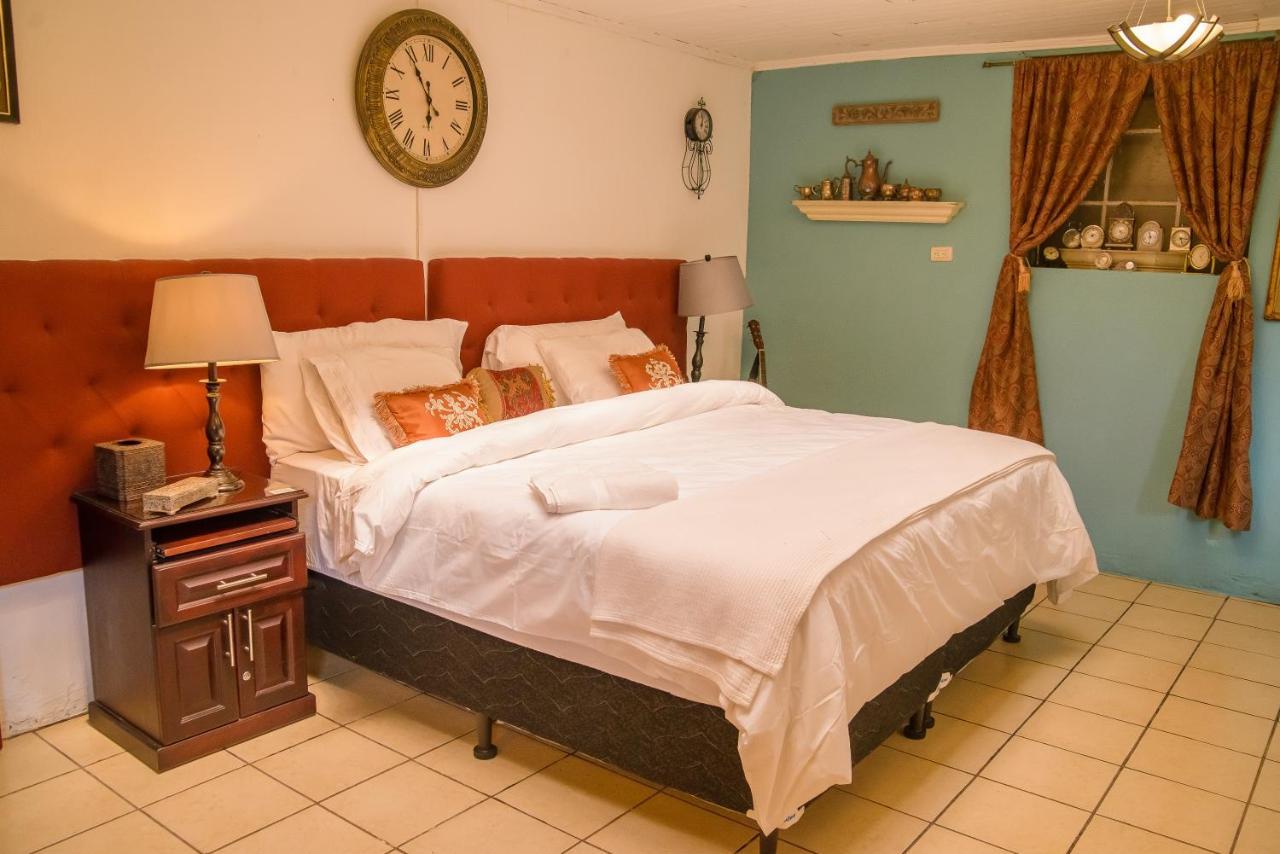 Hotel Vintage "Casa Las Flores" Quetzaltenango Luaran gambar