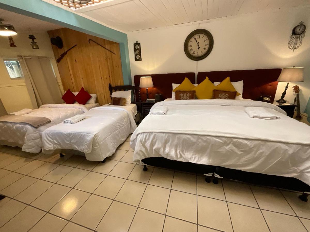 Hotel Vintage "Casa Las Flores" Quetzaltenango Luaran gambar