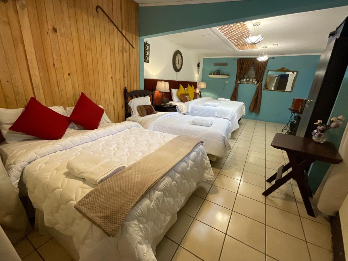 Hotel Vintage "Casa Las Flores" Quetzaltenango Luaran gambar